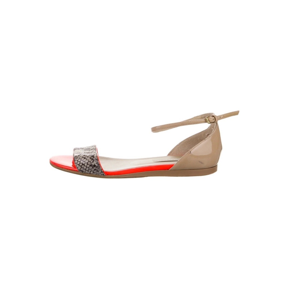 CL by Laundry Orange Snakeskin Ankle Strap Flat Open Toe Sandals Sz 8